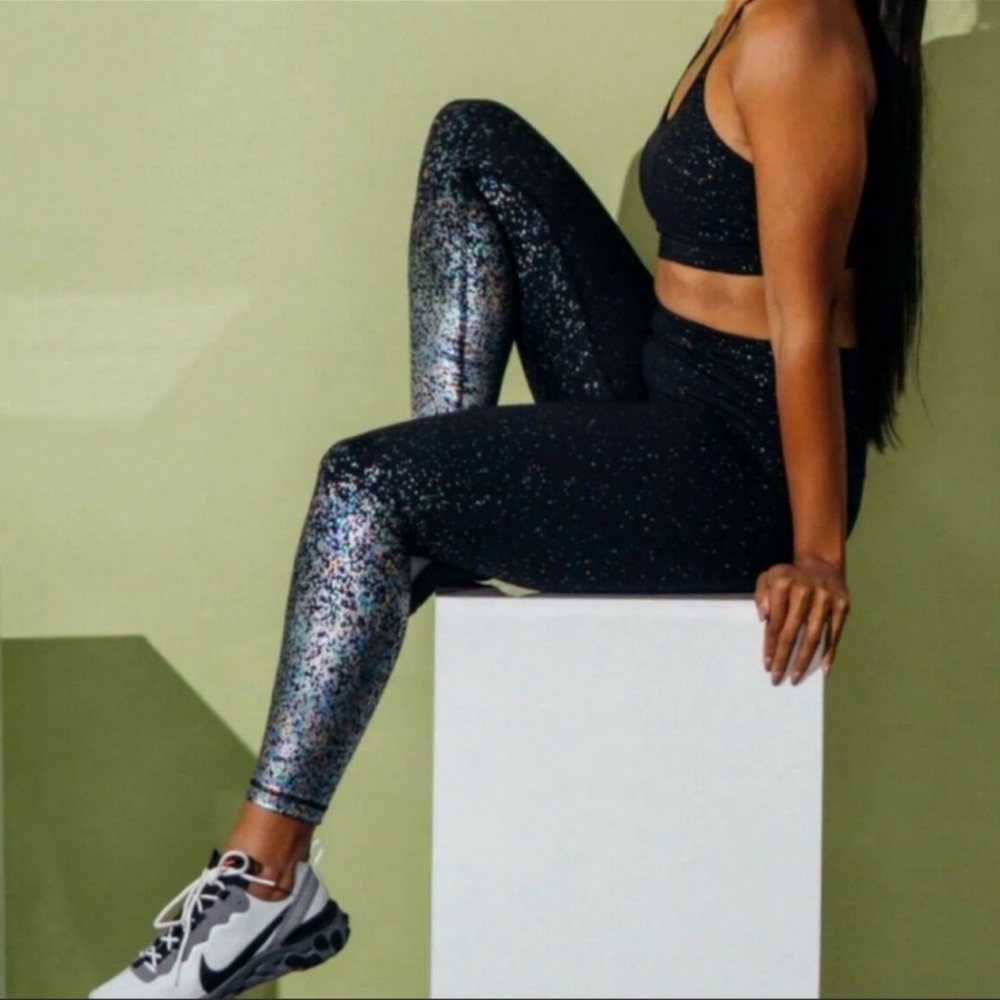 ZYIA Black Reflective Mirage Brilliant 7/8 24” size 12 NWT